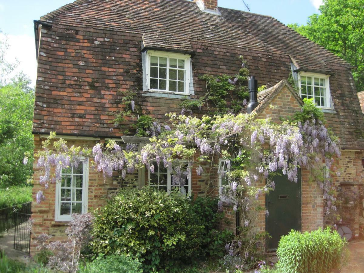 Tilford Mill Cottage Farnham  Exteriér fotografie